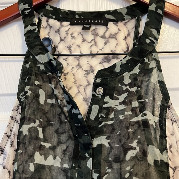 Sanctuary tank top size Large - Picture 3 of 4